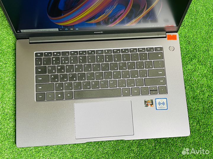 Ультрабук Huawei AMD Ryzen 5