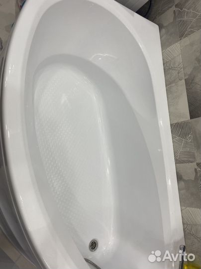 Ванна акриловая 170 бу
