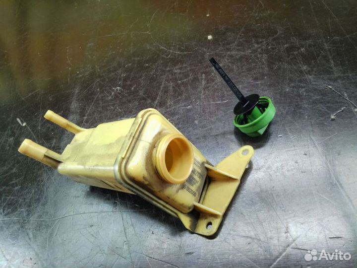 Бачок гур Audi Allroad A6 C5 2945