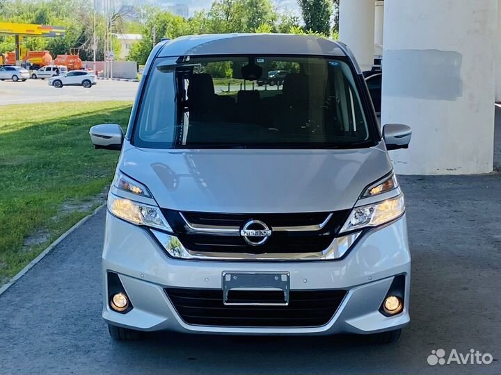 Nissan Serena 2.0 CVT, 2018, 87 000 км