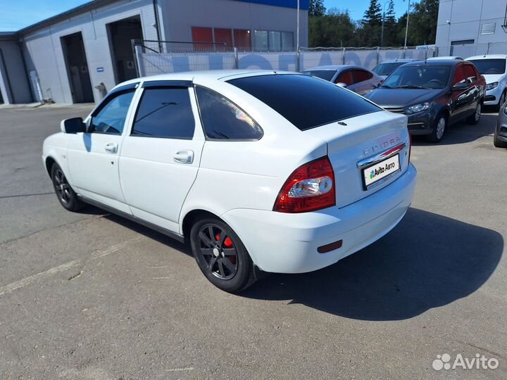 LADA Priora 1.6 МТ, 2010, 175 000 км