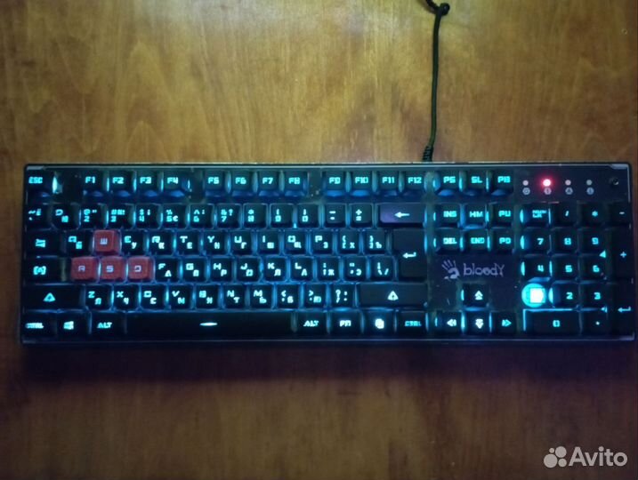 Игровая клавиатура bloody