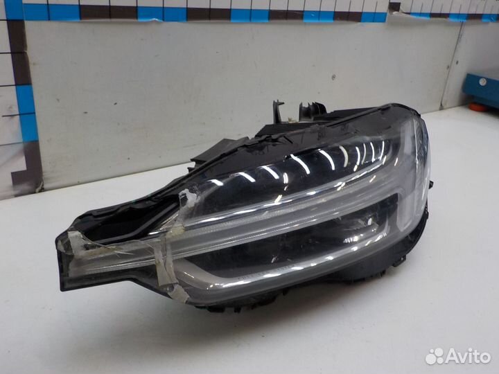 Фара левая Volvo XC60 2017