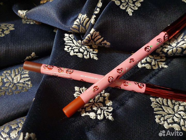 Карандаш для губ Lime Crime