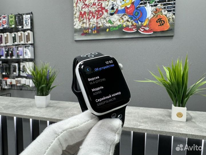 Часы Apple Watch 5 44mm Nike+ (акб 93) Silver