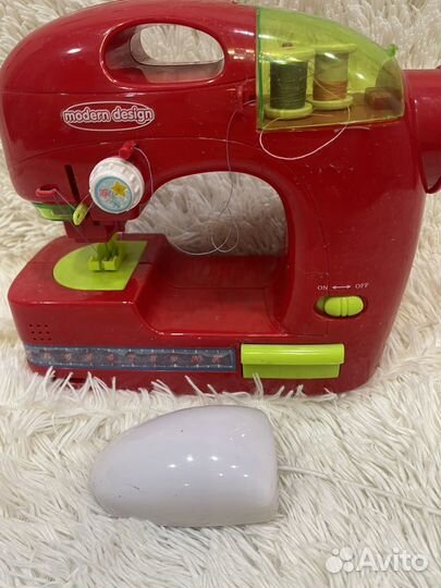 Детская швейная машинка