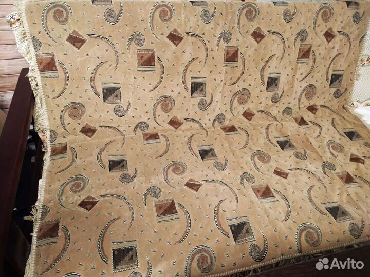 Покрывало и 2 наволочки