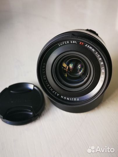 Объектив Fujifilm XF 23mm f/1.4 R LM WR