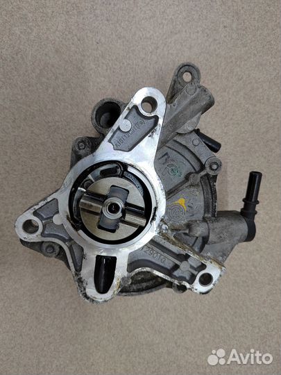 Вакуумный насос Ford 2,0TDCi 9673836180