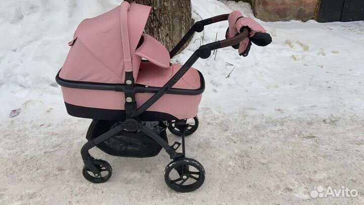 Коляска 2 в 1 luxmom