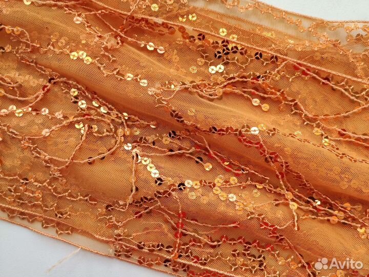 Шарф с паетками