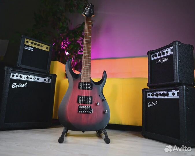 Электрогитара