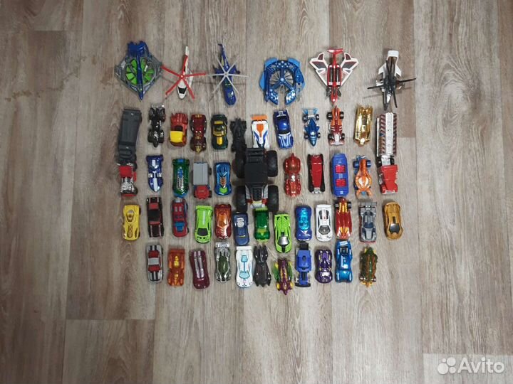 Hot wheels машинки
