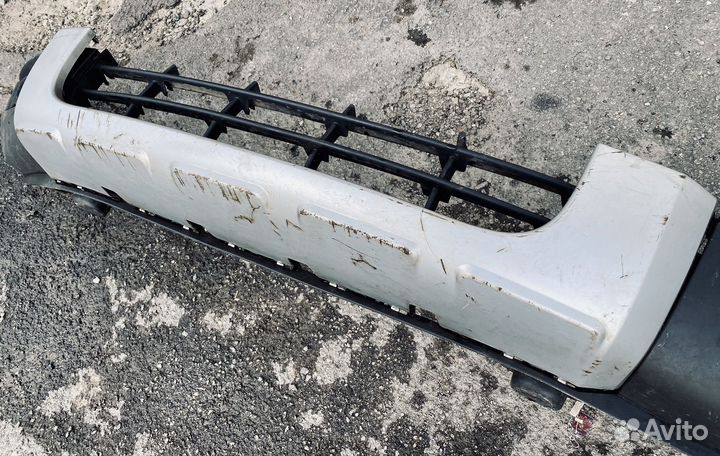 Накладка бампера Yeti дорестайл