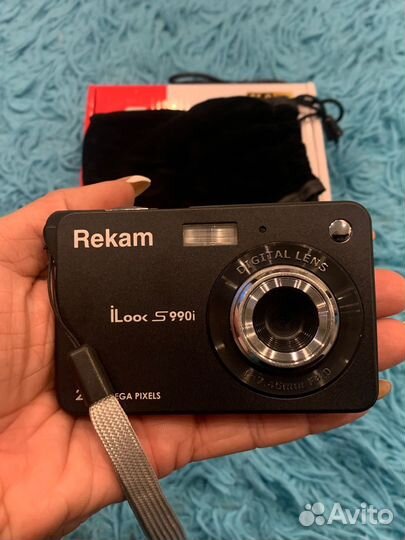 Компактный фотоаппарат