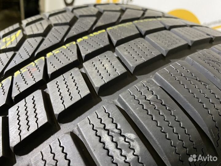 Toyo Open Country W/T 295/40 R20