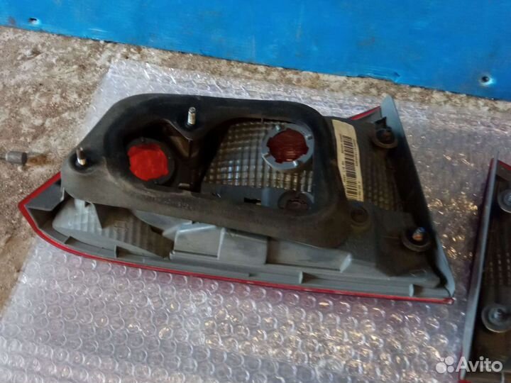 Фонарь внутренний правый, левый оригинал Kia Rio 3