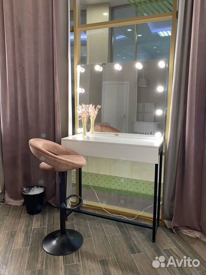 Аренда места для визажиста/бровиста / стилиста