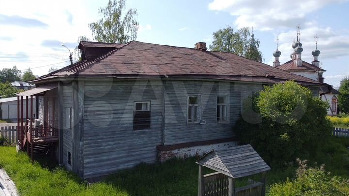 Дом 274,3 м² на участке 15 сот.