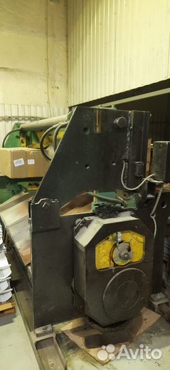 Ножницы листовые кривошипные с наклонным ножом