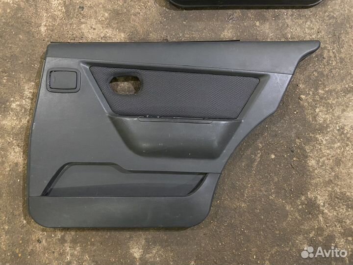 Задняя правая обшивка двери Daewoo Nexia N150