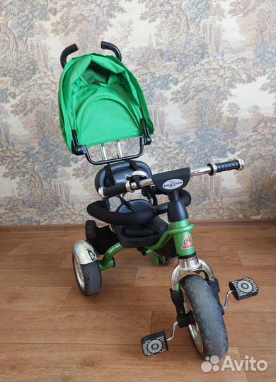 Детский трехколесный велосипед