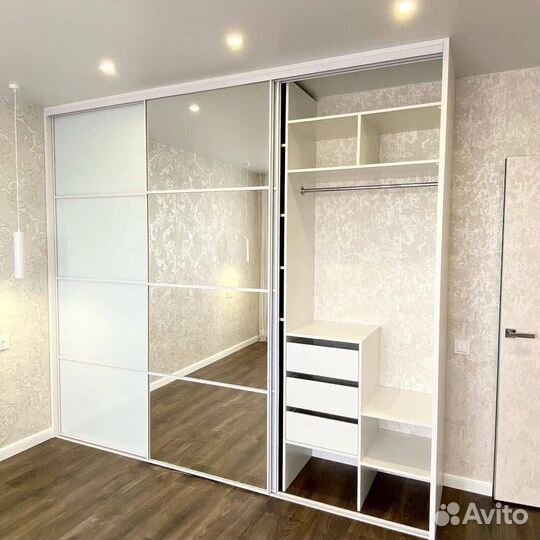 Шкаф для одежды