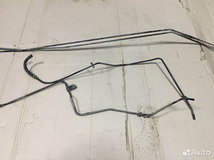 Топливные трубки от бака Mercedes-Benz W220