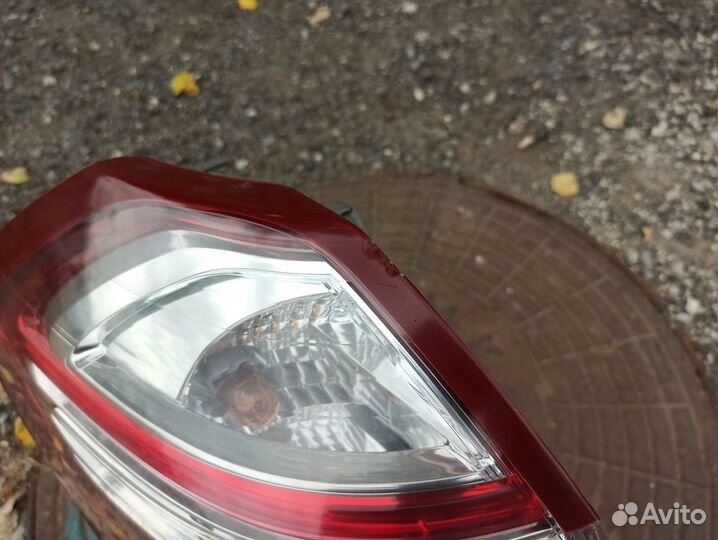 Фонарь задний левый Subaru Outback B13 износ 20