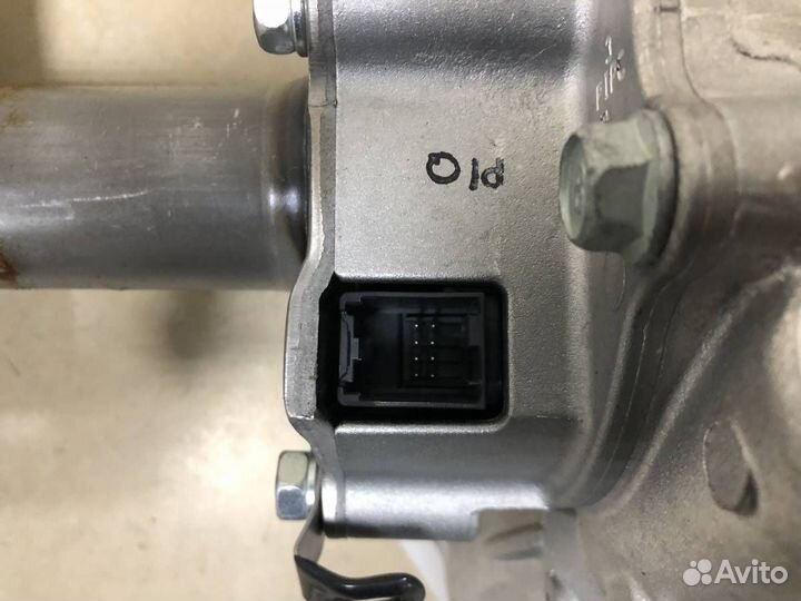 Б/У Колонка рулевая 56390H8010 Hyundai-KIA