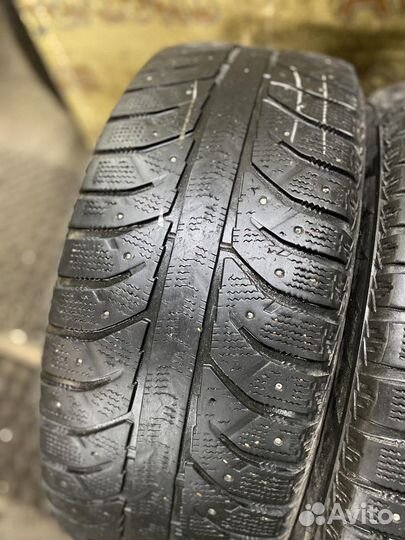 Bridgestone Ice Cruiser 7000 225/55 R17