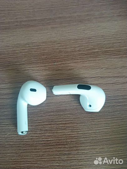 Airpods pro 4
