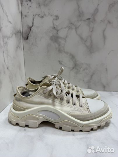 Adidas Raf Simons Detroit Runner оригинал