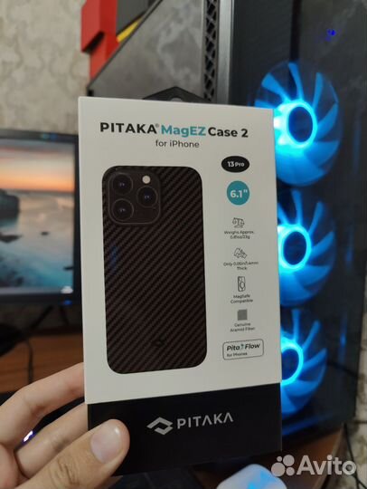 Чехол Pitaka на iPhone 13 Pro