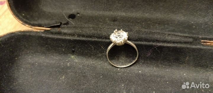 Серебряное кольцо