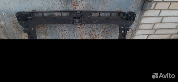 Передняя панель superb