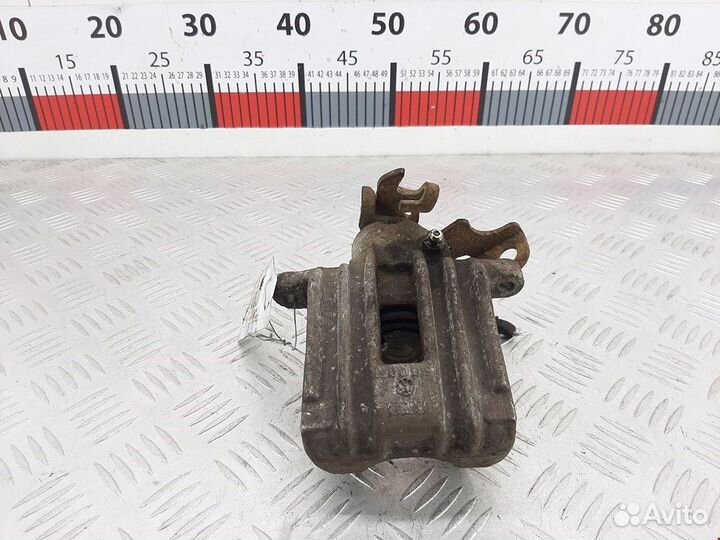 Суппорт задний правый для Audi A6 C5 8E0615424