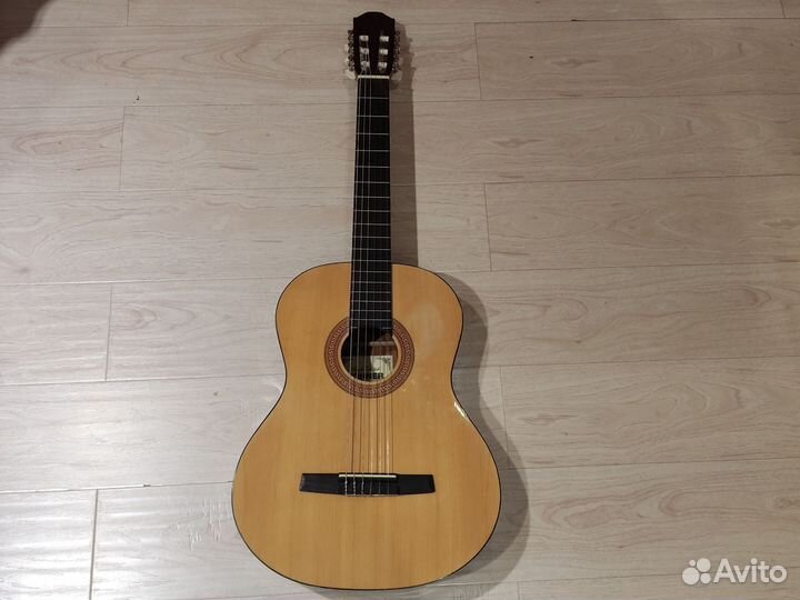 Классическая гитара hohner HC06