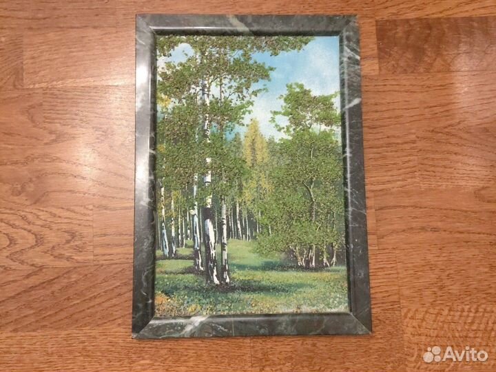 Панно из камня