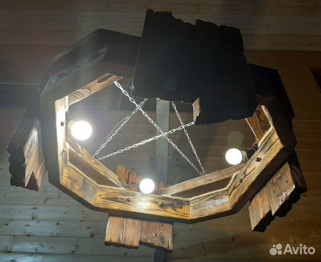 Люстра под старину, натуральное дерево