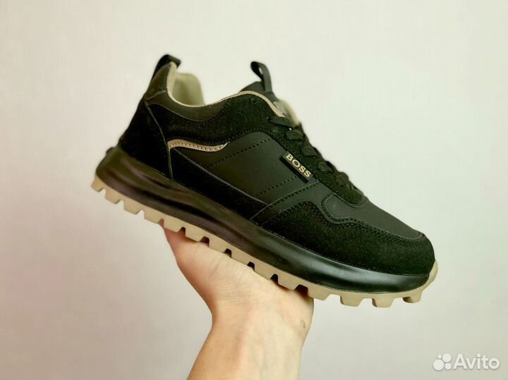 Кроссовки Boss комфортные