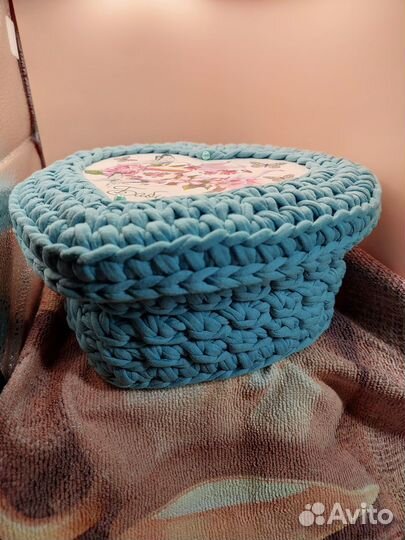 Вязаная шкатулочка для любимой бабушки