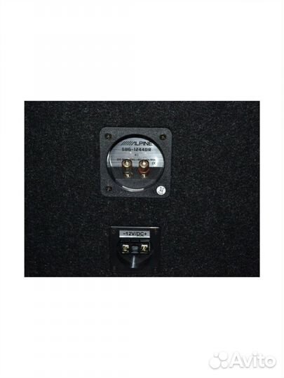 Сабвуфер автомобильный Alpine SBG-1244BR