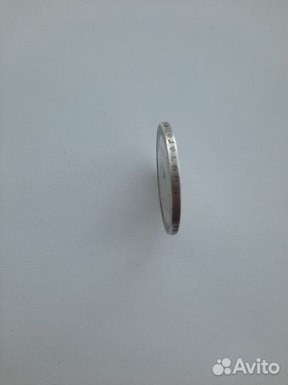 Серебряная монета