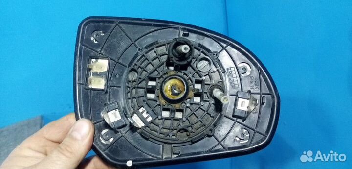 Зеркальный элемент электрического зеркала левого K