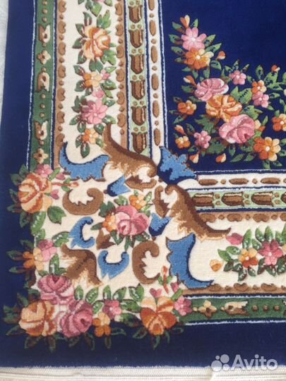 Ковер новый шерстяной