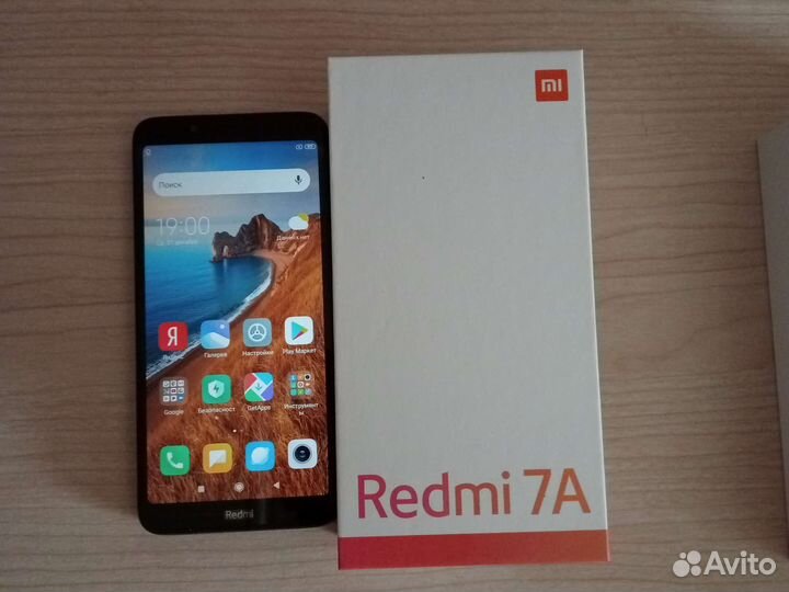 Смартфон Xiaomi Redmi 7 A