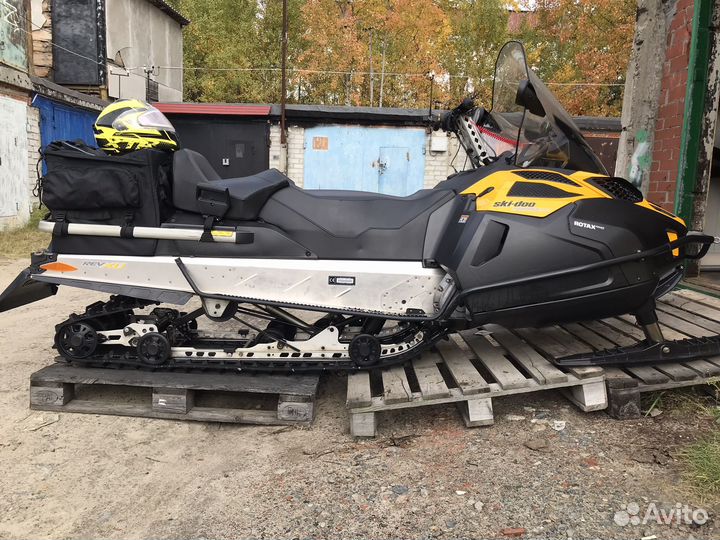 Ski-Doo Tundra WT 550