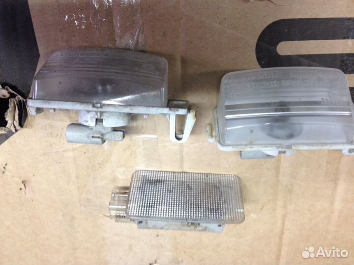 Фонарь освещения номерного знака ниссан тиида с 11