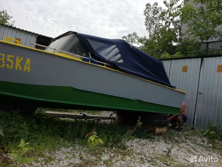 Прогресс-2, мотор Suzuki 30